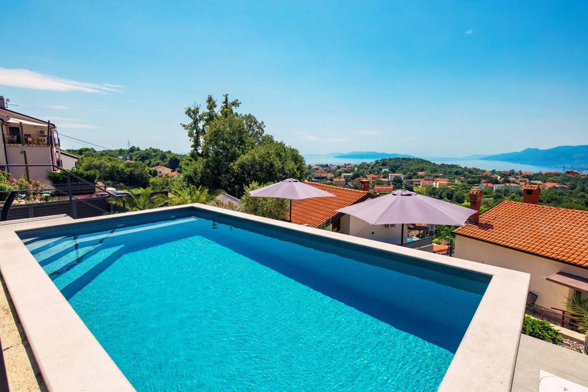 Srok Apartments With Pool Кастав Екстер'єр фото